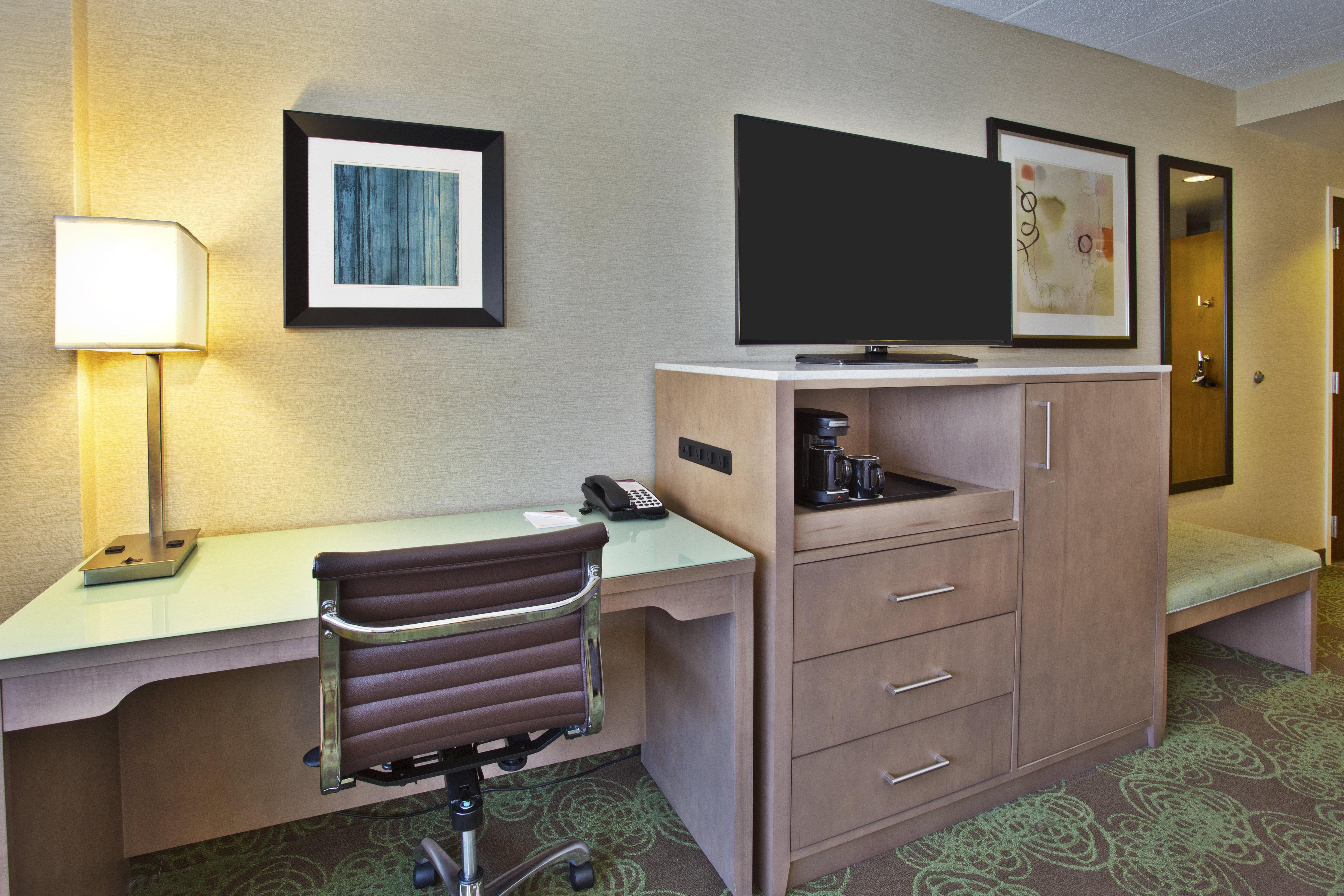 Crowne Plaza Lansing By Ihg Hotel Ngoại thất bức ảnh