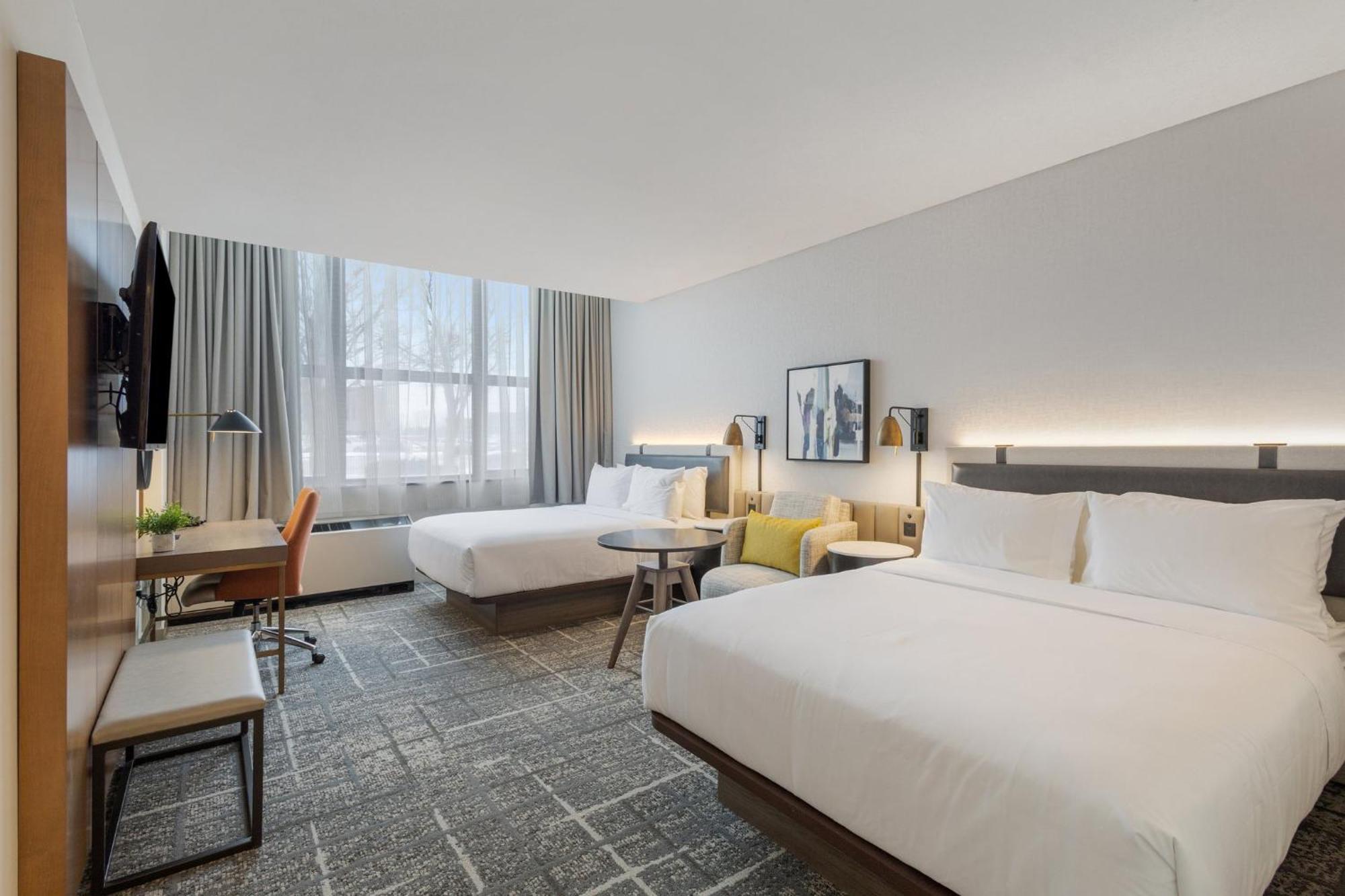 Crowne Plaza Lansing By Ihg Hotel Ngoại thất bức ảnh